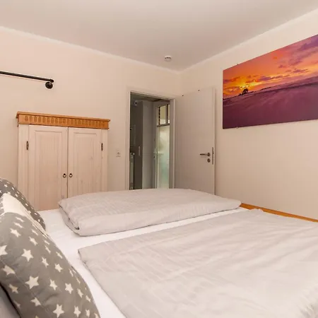 Sandduene Apartment *